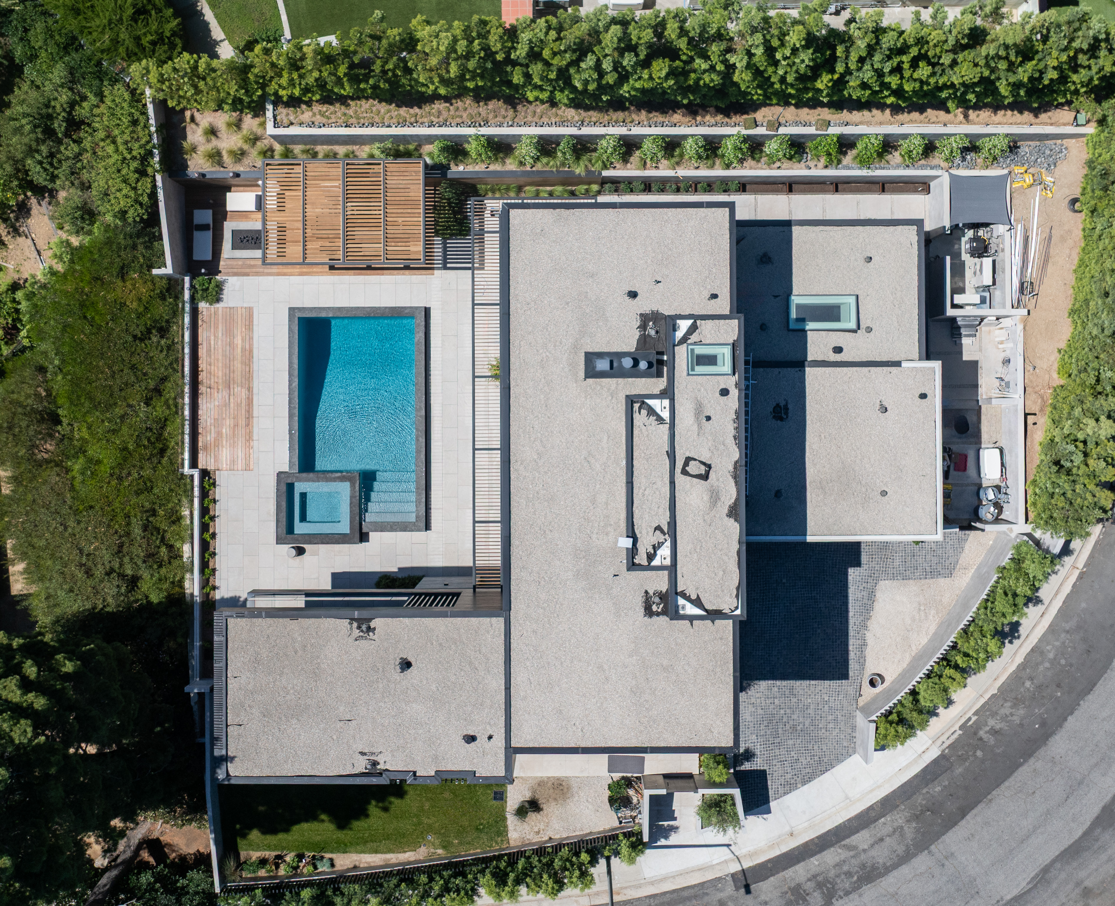 Aerial — site plan, pool, full footprint